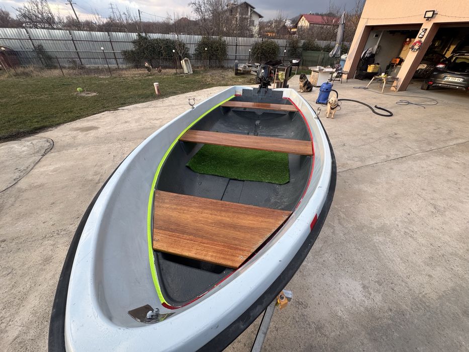 Barca  nescufundabila Terhi 385