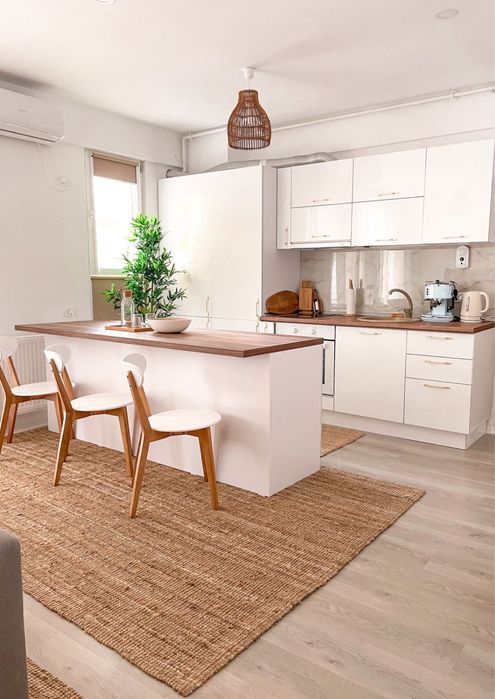 Apartament – Mamaia-Sat - Mai multe