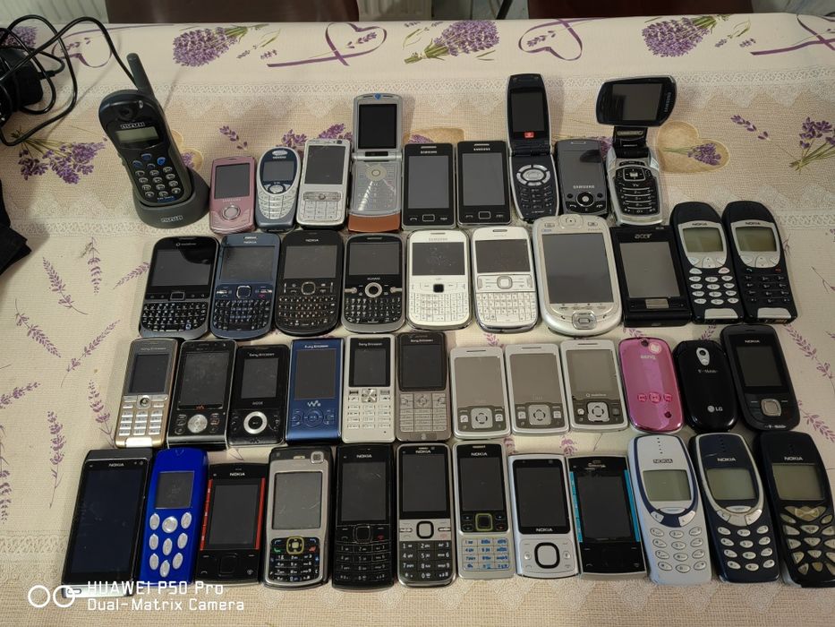 Vind lot telefoane