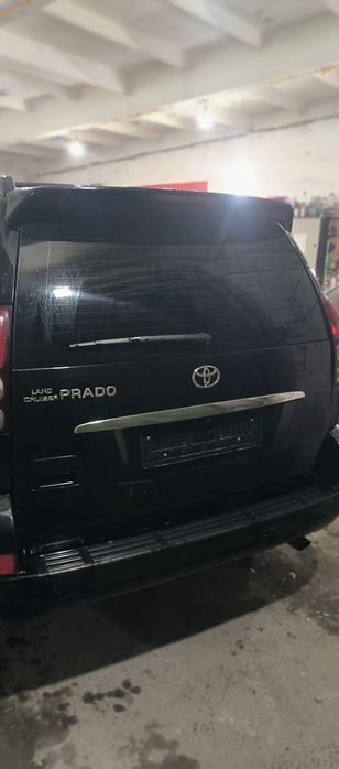 Продам крышку багажника