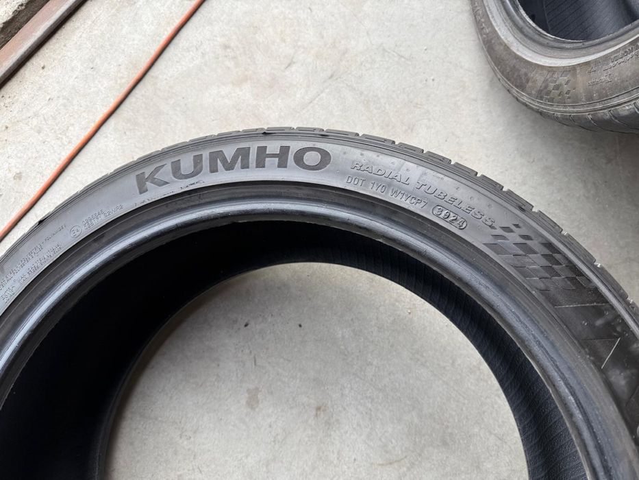 Anvelope vara 245.40.ZR20’ Kumho