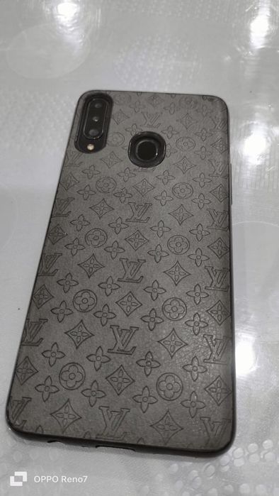 Самсунг А 20 срочно продаётся