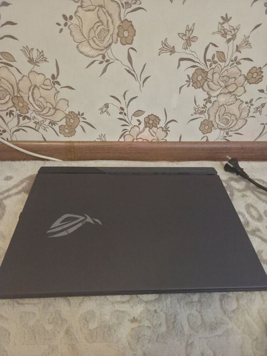 Игровой ноутбук ASUS ROG STRIX