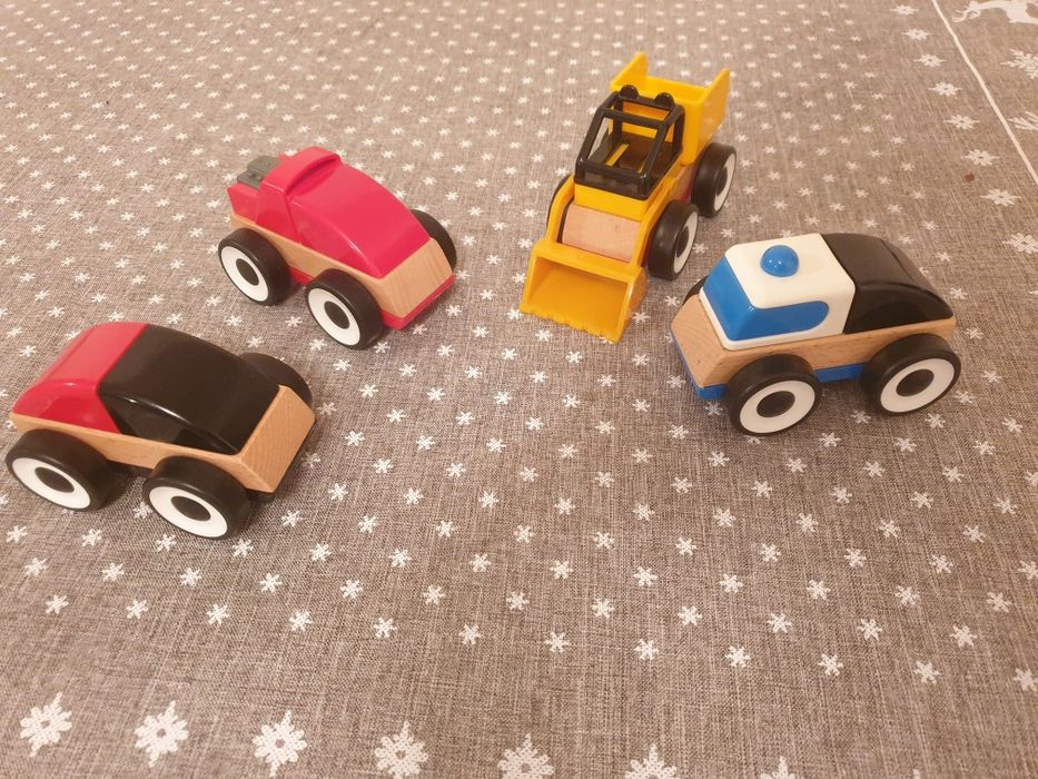 Set 4 masinute ikea