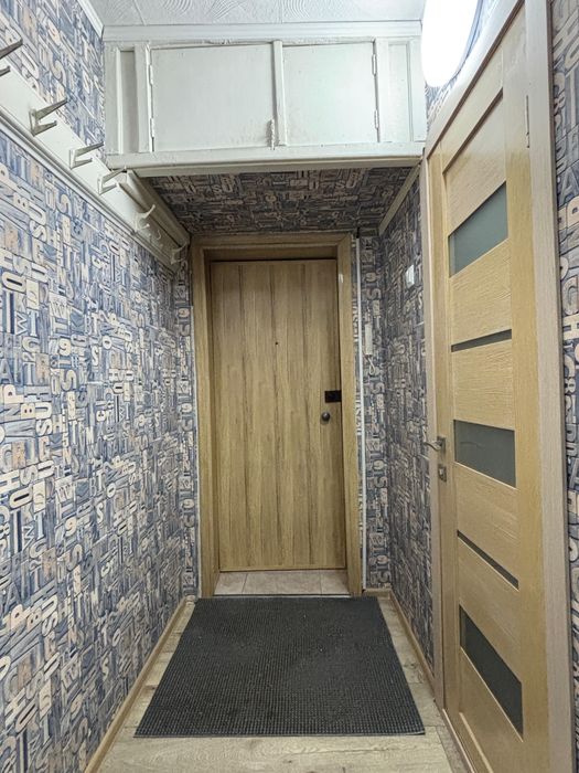 Продам 1,5-комнатную квартиру: