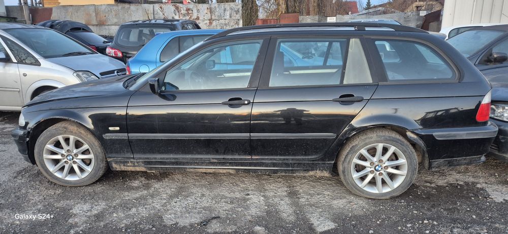 Dezmembram BMW 318i 1.9 benzin 118cp.