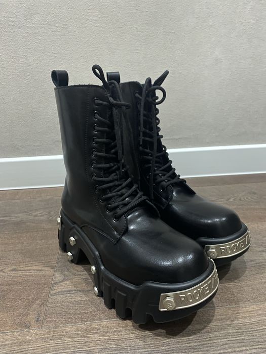 Balenciaga bulldozer