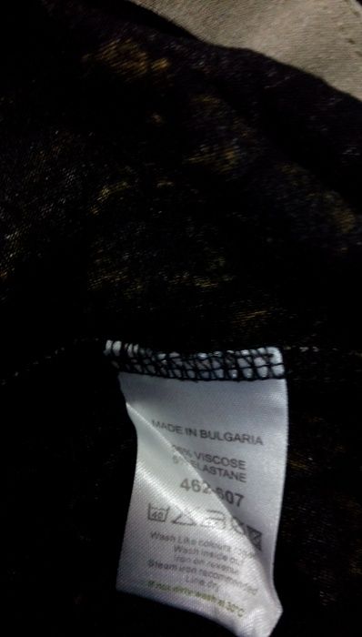 Черна рокля с цветни японски мотиви