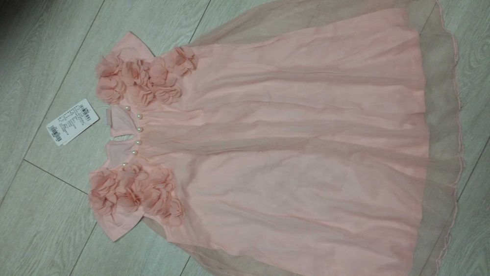 платье на девочку  к новому году