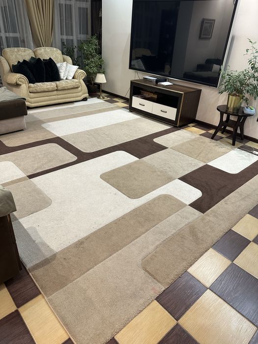 Продам ковер 3х4