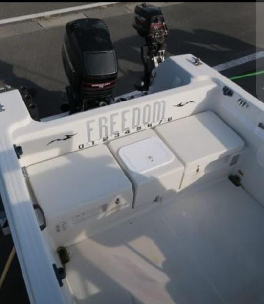 Продам катер с прицепом.