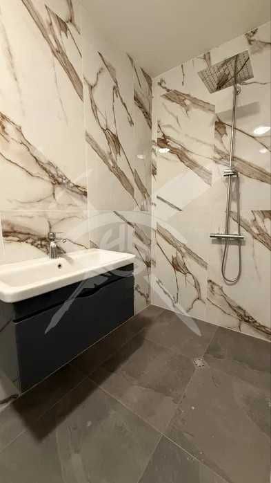 Продава се Многостаен апартамент в Пловдив, Кършияка - 192 кв.м за 1407 €/кв.м - Снимка #2