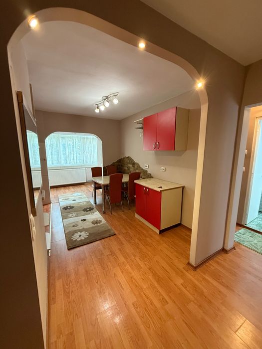 Închiriez apartament 2 camere – Baia Mare, Str. Bogdan Vodă et. 1
