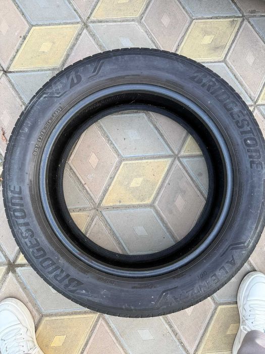 Bridgestone Alenza 001 235/55/R19 101V