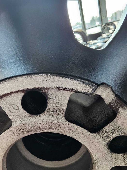 Jante Mercedes W167 Gle 63 Amg 53 Anvelope vara noi Pirelli 285 40 22