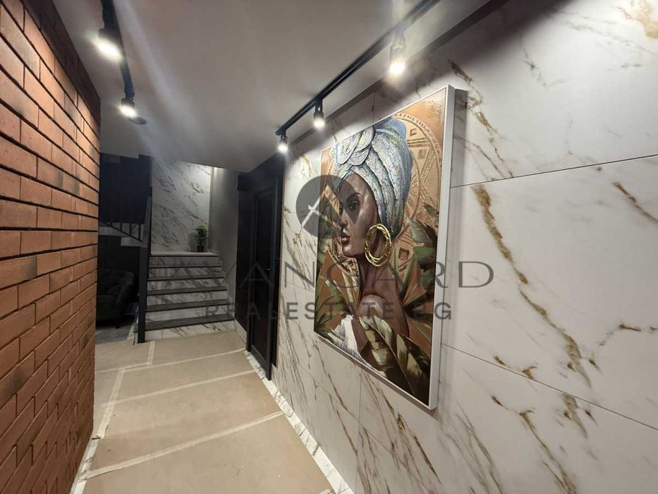 оф.25565 Тристаен с акт 16/ Кючук Париж