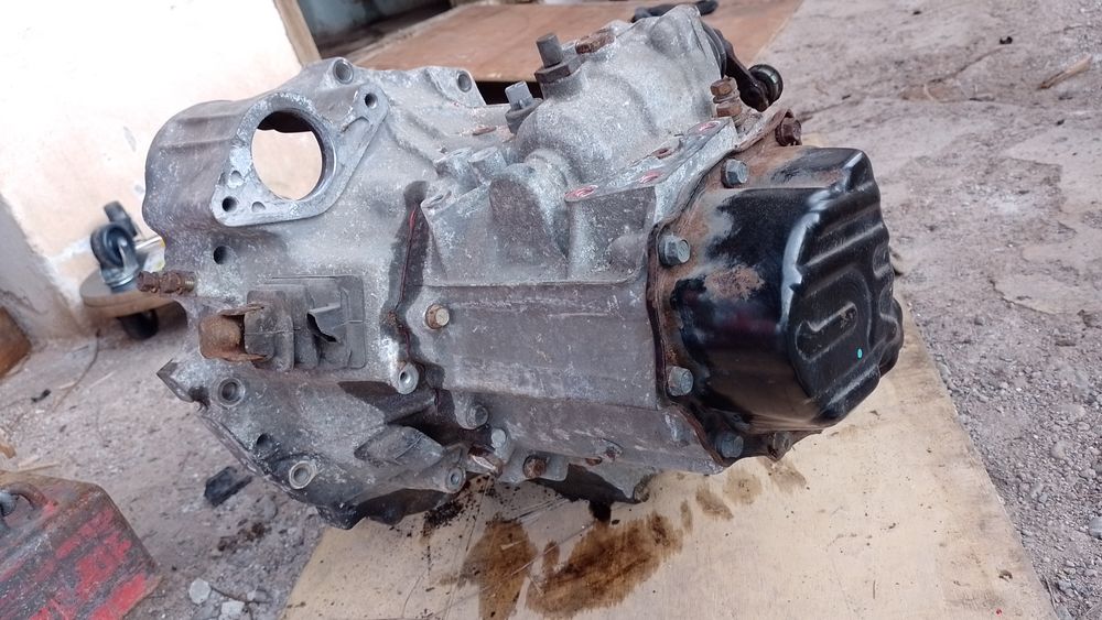 Скоростна кутия за Toyota RAV4- XA1