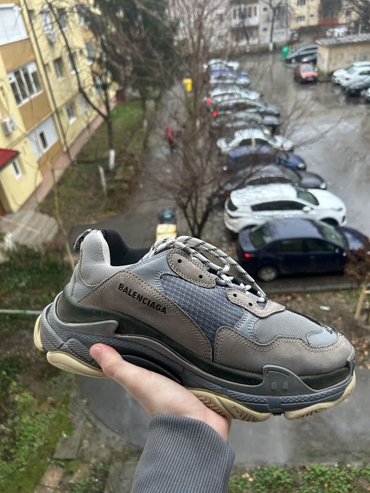 Balenciaga triple s