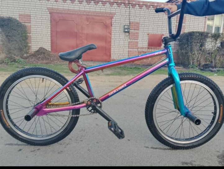 Велосипед BMX хорошом состояние