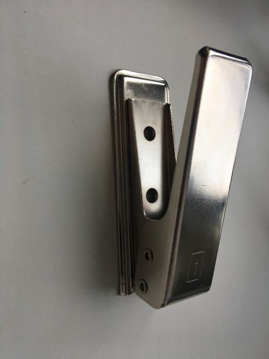 Инструмент для обрезания сим карты