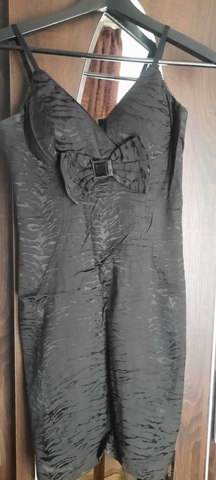 Rochii elegante stare foarte bună