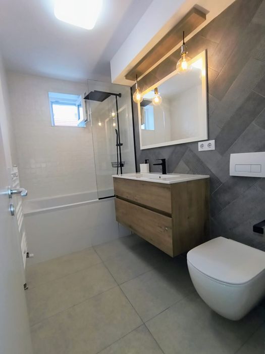 Apartament 4 camere mobilat și utilat, zona centrala, Mihail Kogalniceanu