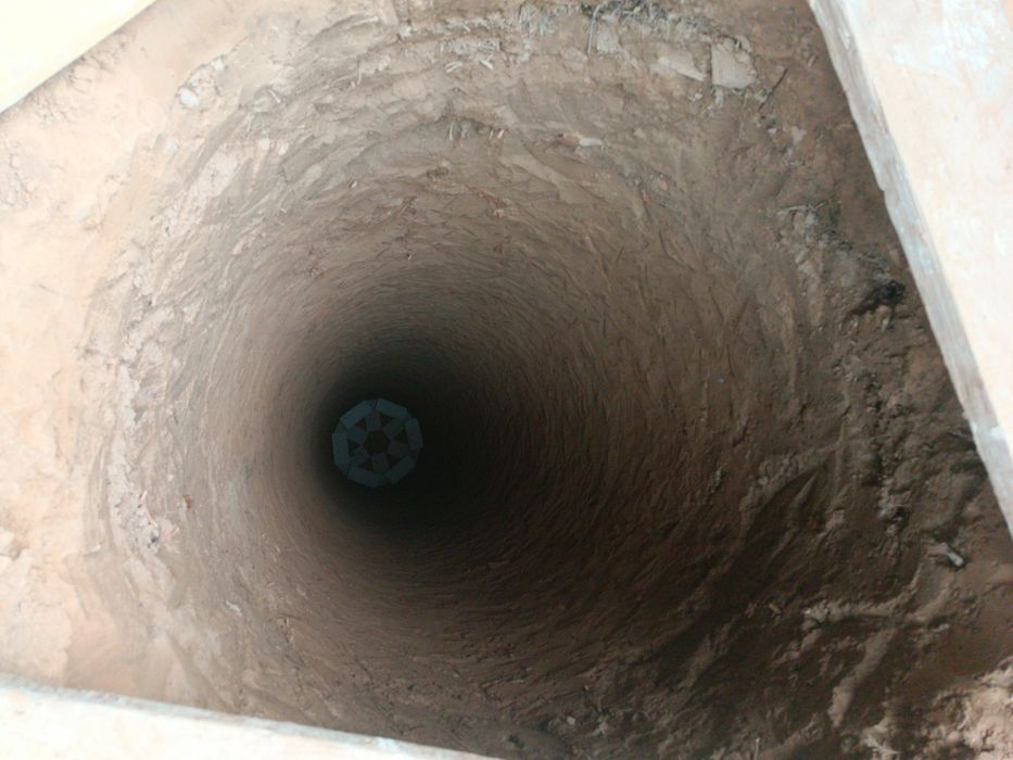 Transhiya Podval Basseyn Ura qazish ishlari