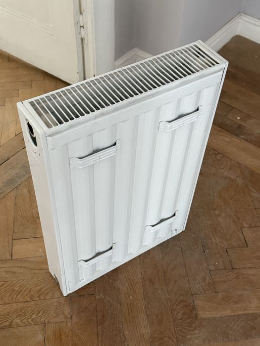 Radiator otel stare ca nou
