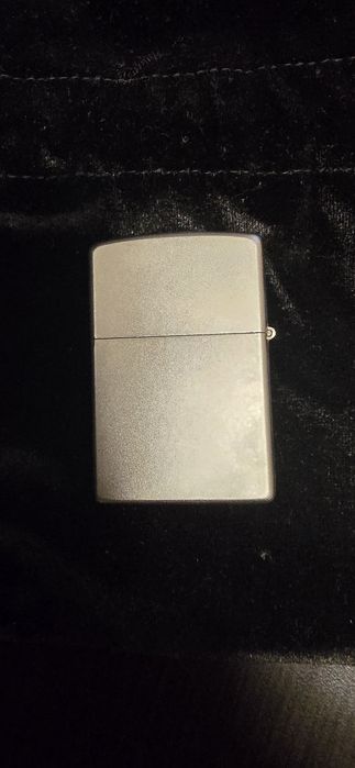Bricheta  zippo  noua  made in USA