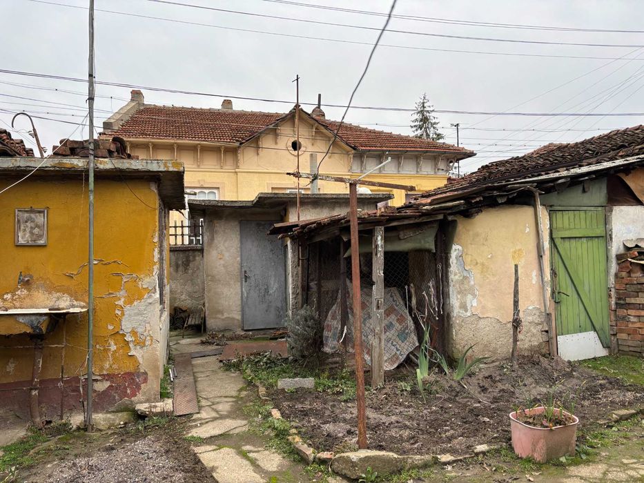 Продава се Къща в Силистра, Център - 60 кв.м за 500 €/кв.м - Снимка #1