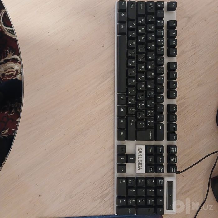 monitor zimmer, sistema zttech, bonusiga mebel va stol qoshib beriladi