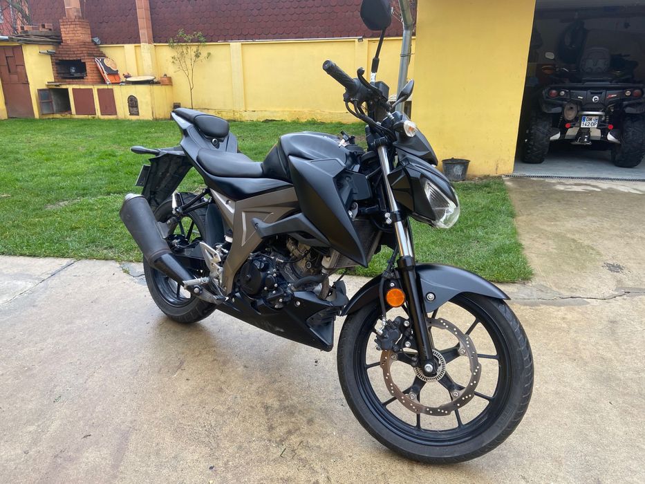 Suzuki gsx-s 125cc