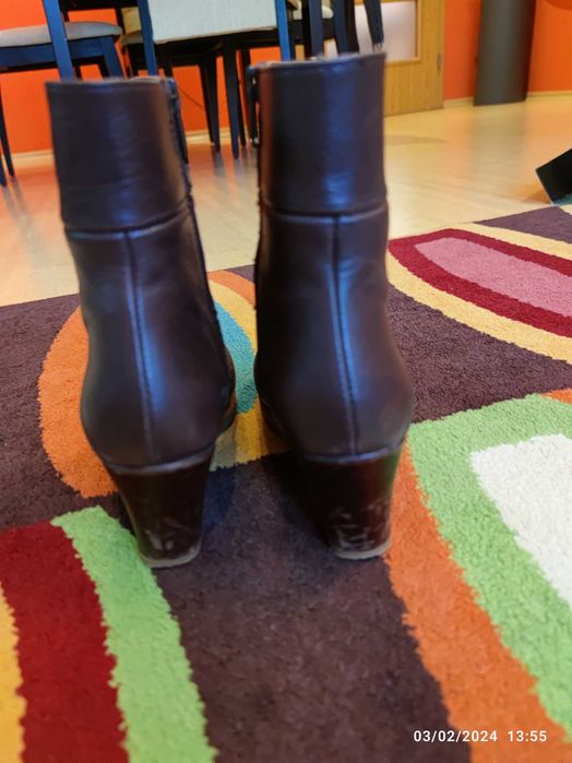 Два чифта Боти - Номер 37 - The Art Company