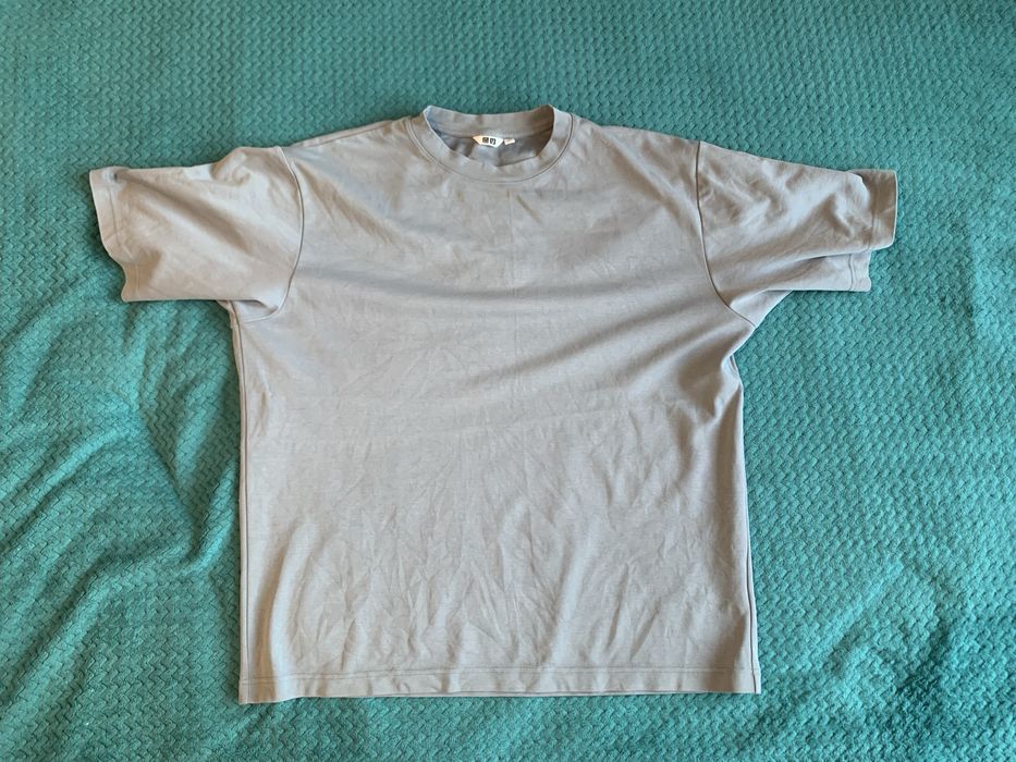 Футболка 3 штуки состояние 4+