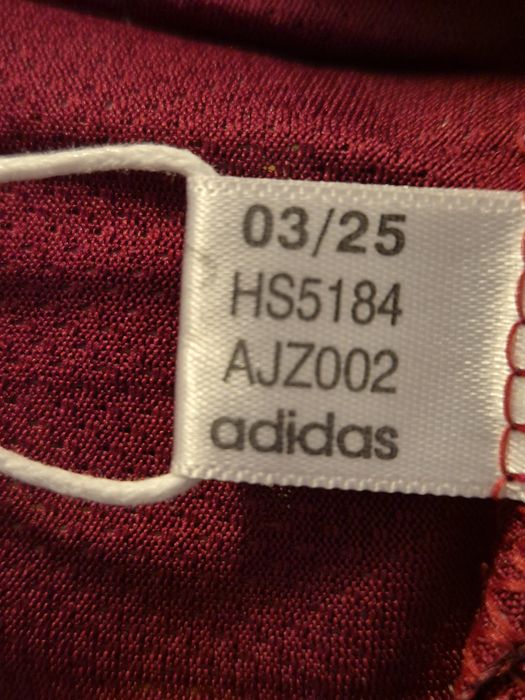 100% оригинален екип Рома / Roma - тениска +шорти + калци / Размер Л