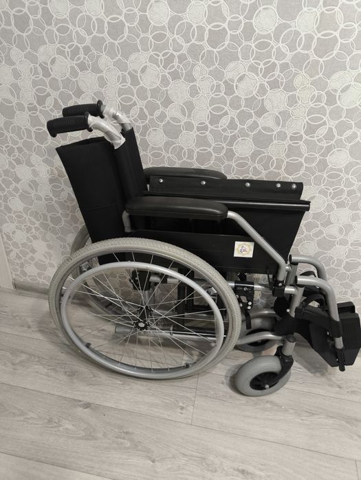 Инвалидная коляска