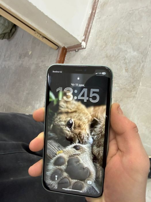Продам айфон 11 128 гб