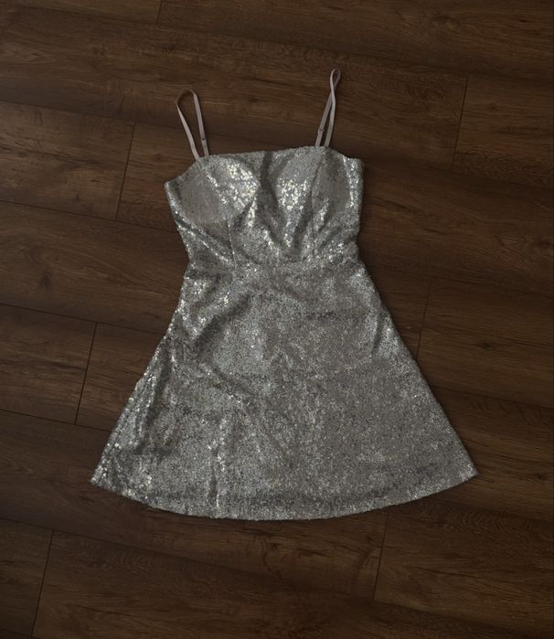 Продам платье Lichi