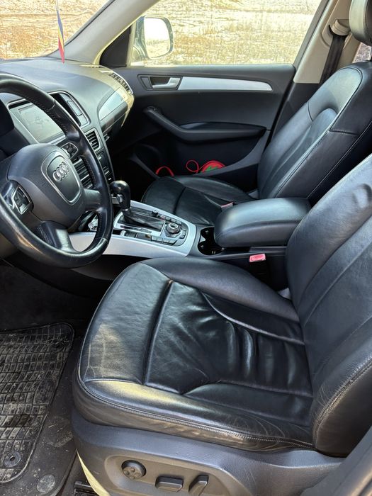 Vand/Schimb Audi Q5 2.0d 170cp automat inmatriculat