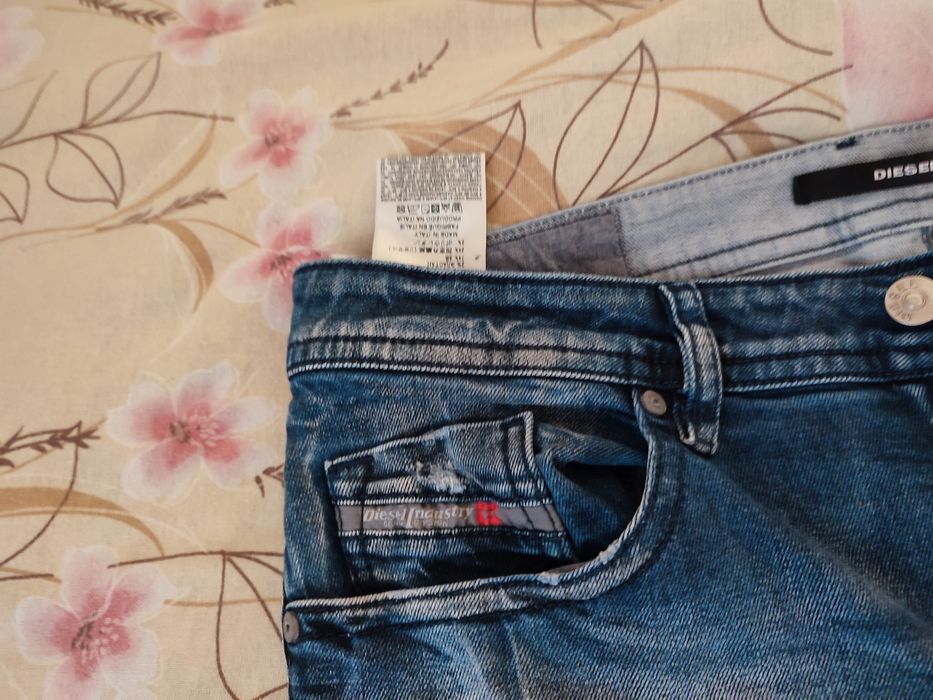 Мъжки дънки Diesel u Calvin Klein