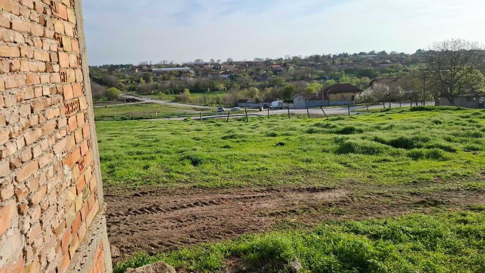 Продава се Парцел в Долна Митрополия - 7500 кв.м за 4 €/кв.м - Снимка #1