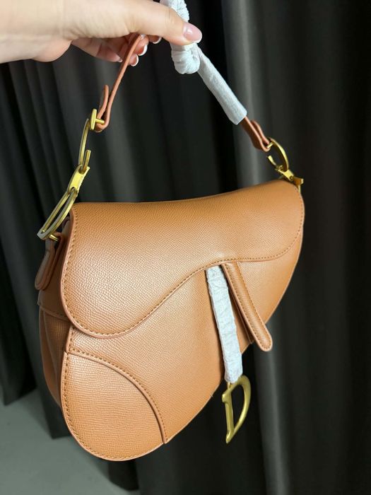 Дамска чанта модел Dior Saddle bag