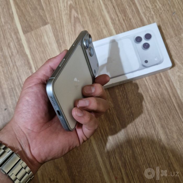 Iphone 17 Pro Max Dubai Version