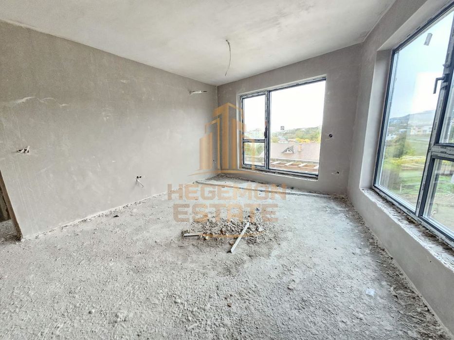 Продава се Тристаен апартамент в Варна, Левски - 108 кв.м за 938 €/кв.м - Снимка #5