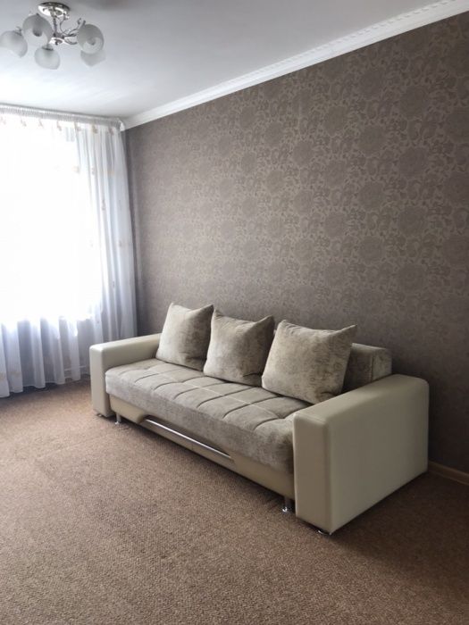 Продаю квартиру двухкомн.