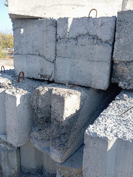 Фундаментные блоки.колоны.ригеля.фермы.