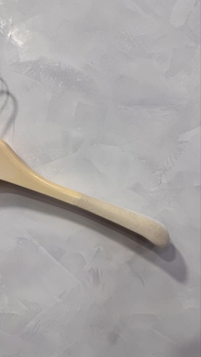 Вешалки для одежды