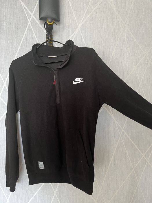 Полу замки черный и зеленый