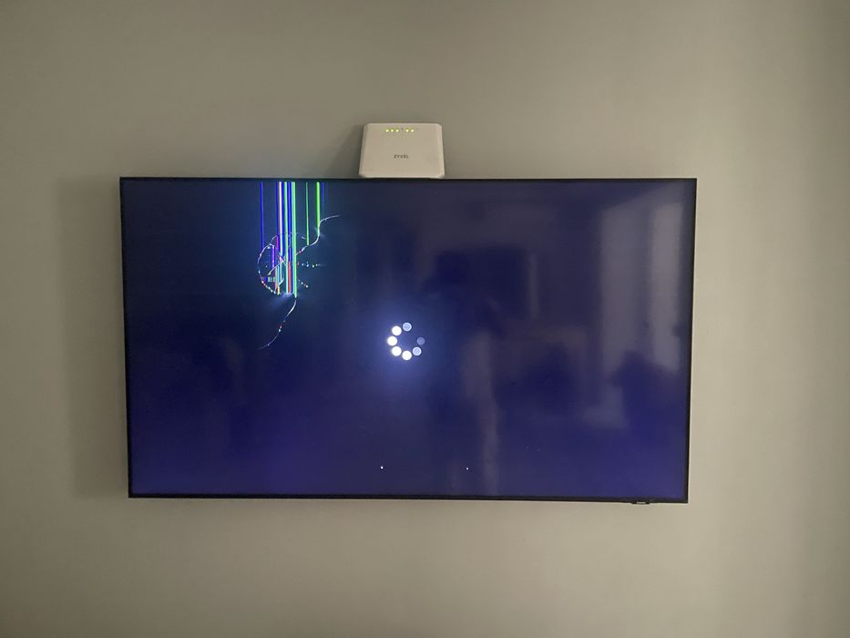 Продам телевизор Samsung LED 65 QE65Q60AAU