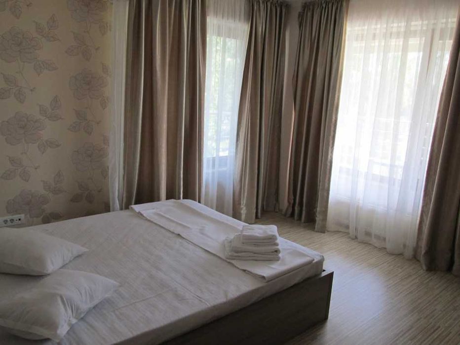 Apartament 2 camere, de inchiriat, zona Rex, Mamaia